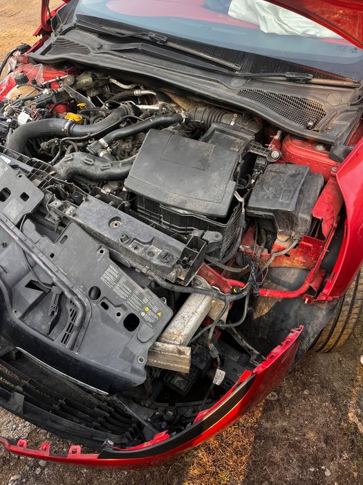 Renault clio 0.9tce Kod silnika H4B A4