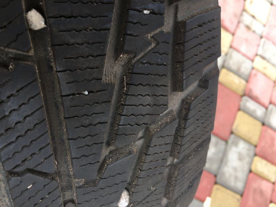 Шини 205.55R16. Преміорі в гарному стані