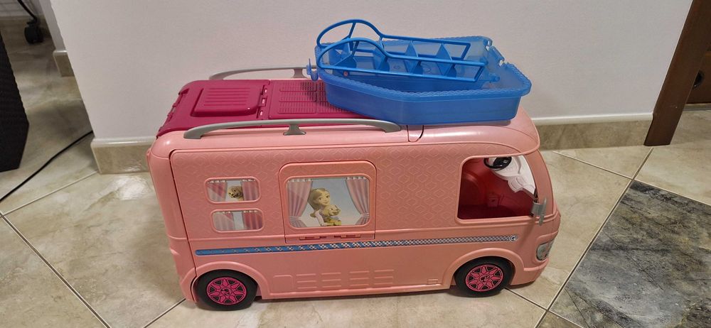 kamper dla lalek Barbie