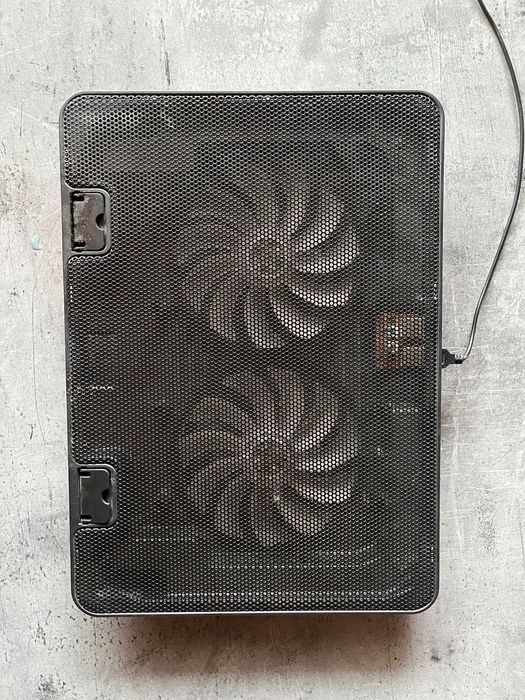 Podkładka chłodząca pod laptopa 2 wiatraczki LED USB