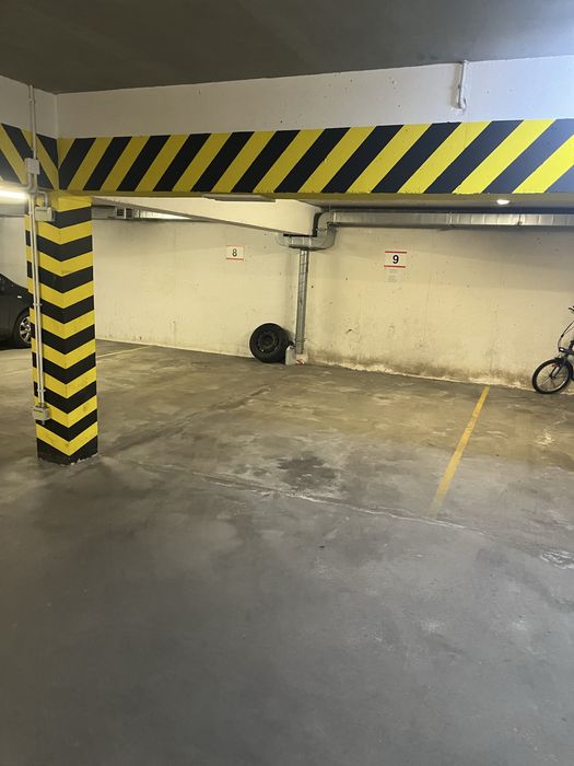 Miejsce postojowe w garażu podziemnym