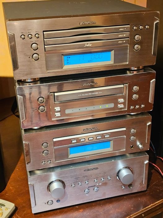 Wieża Universum VTC-CD 4005 – CD, kasety, radio, wzmacniacz + pilot