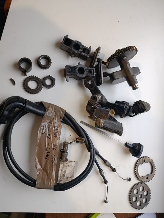 Części Honda NX 650 dominator balans napinacz łańcucha wysprzęglik A6