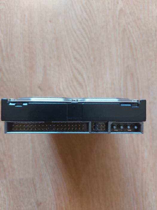 Disco Rígido Portátil Iomega para Backups – 300GB