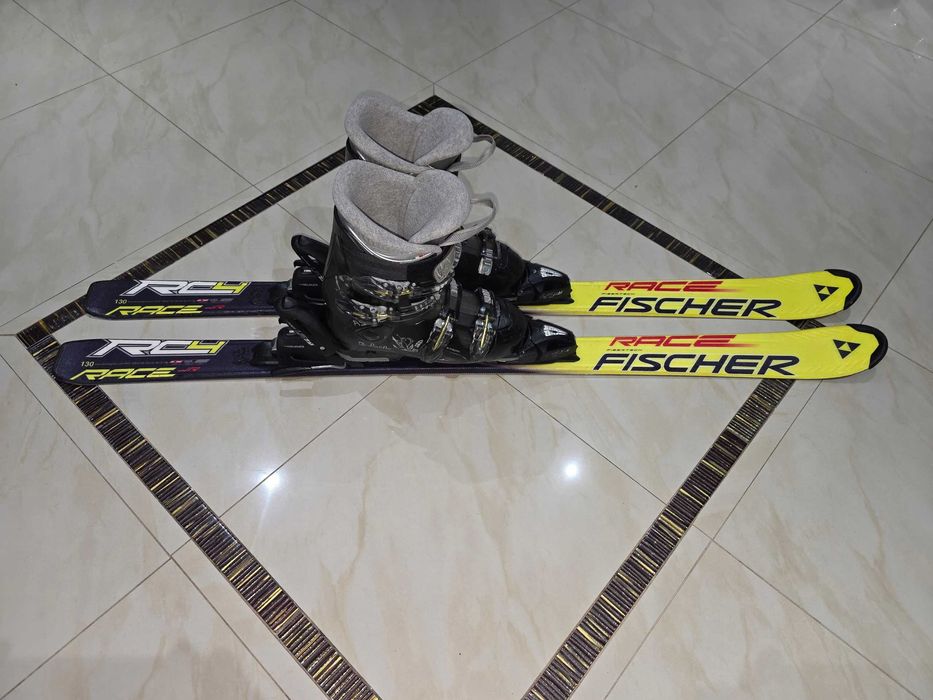 Komplet narty FISCHER RC4 RACE 130CM+buty 25,5CM rozm.40