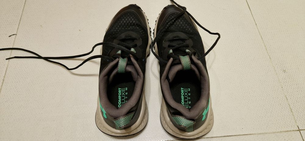 Buty Under Armour do biegania roz.42,5
(+3)
Buty męskie Under Armour U