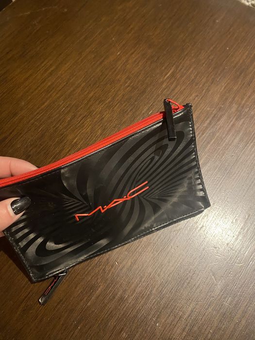 Estojo maquilhagem MAC