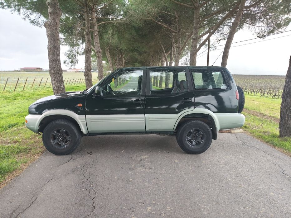 Nissan Terrano 2