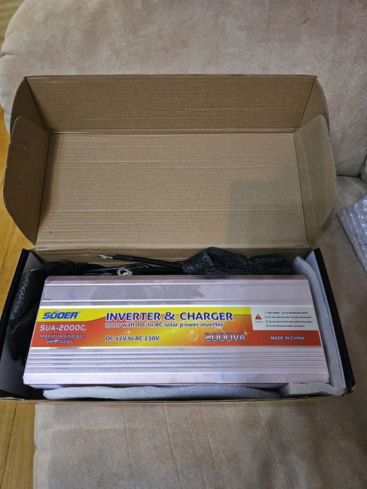 Інвертор з 12V в 220V, SUA-2000C + UPS,