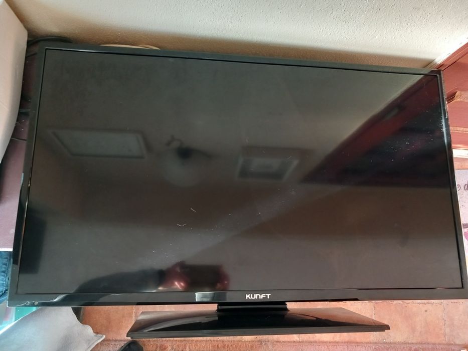 Tv kunft 40" ecrã partido - venda/troca