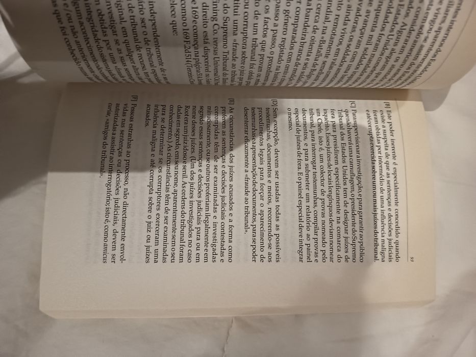 Democracia e Secretismo - Dr. Oswald Le Winter