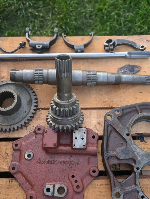 Коробка передач МТЗ 1025/1221 по запчастинах Шестерня вал Фрикціон МТЗ