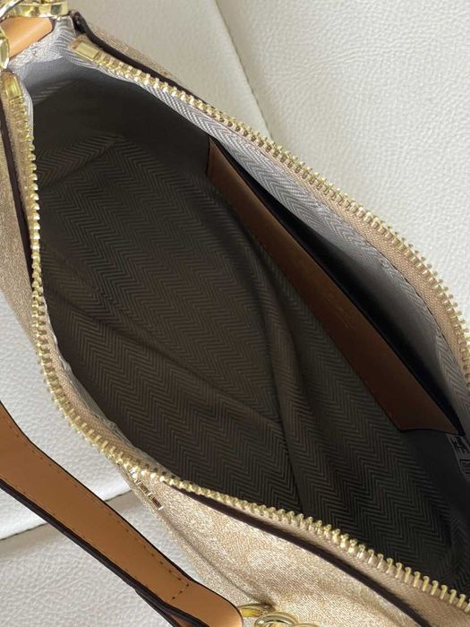 Сумка Coach Bolso de hombro Teri Сумочка коач Сумка багет coach