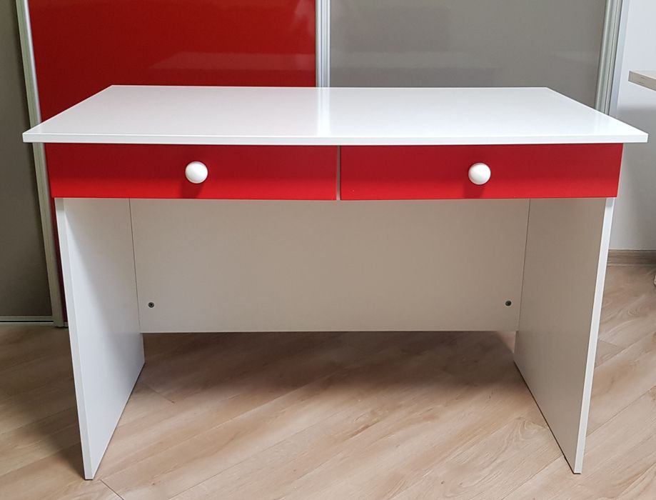 Biurko młodzieżowe biało-czerwone