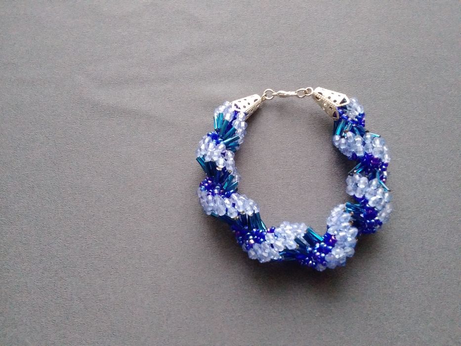 Набор из бисера.