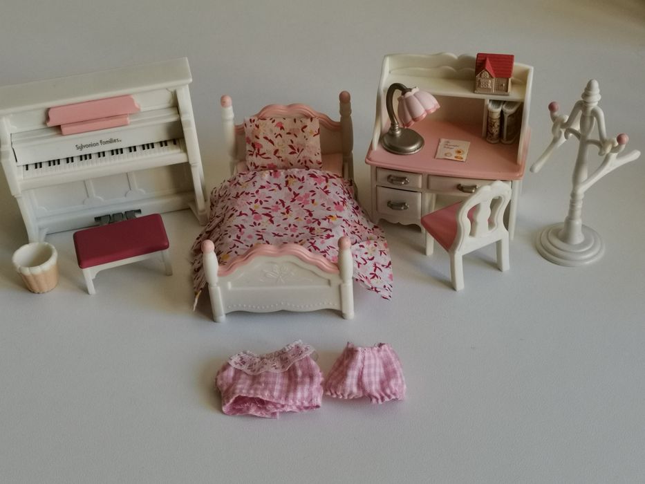 Sylvanian families  силивания фемели оригинал кукольная мебель