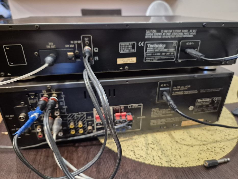 Tuner FM Technics ST-GT650. ŁADNY