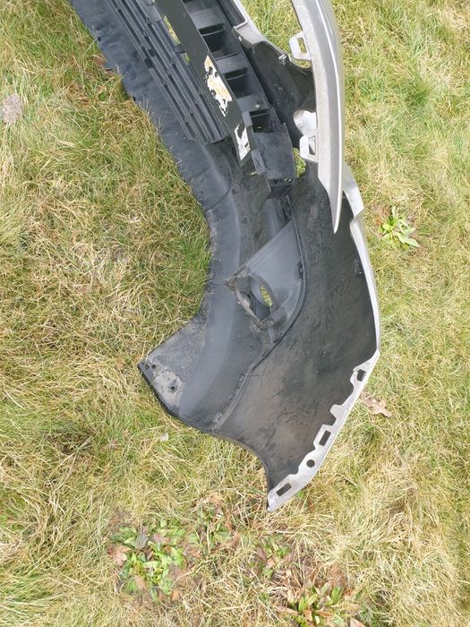 Peugeot 2008 lift zderzak przedni 16-19