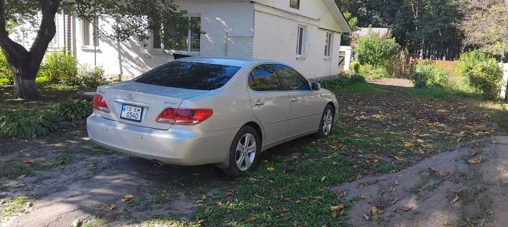 Продам Лексус ес 330