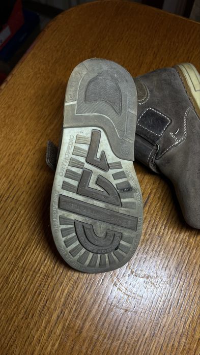 Кросівки ортопедичні