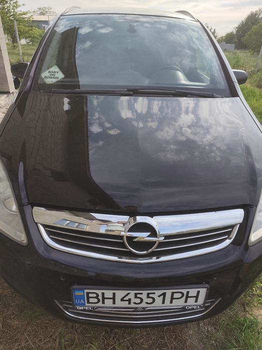 Продам Опель Зафира б