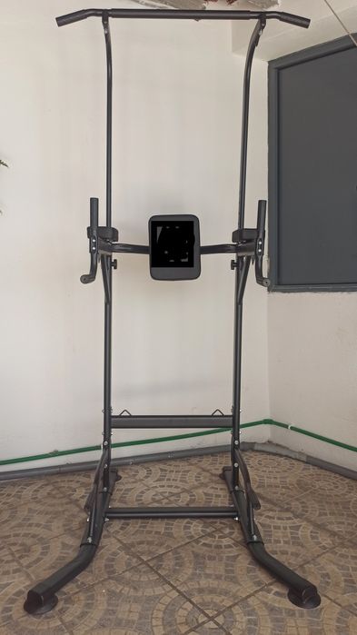 Cadeira romana/máquina exercícios-musculação-fitness/barra de elevações-flexões-abdominais
