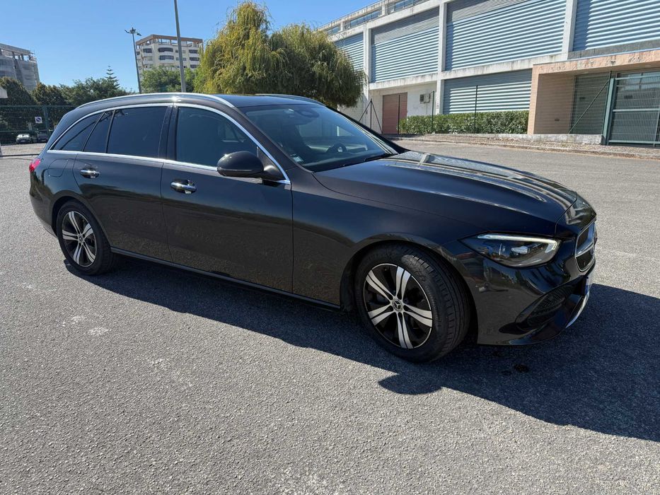 Mercedes-Benz C 220 d Station Avantgarde — Pack Premium — photo 4