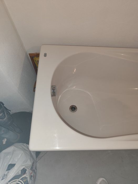 Banheira nova da Roca