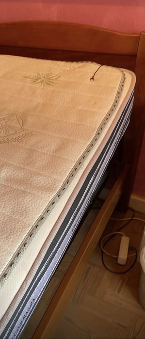 Cama elétrica articulada