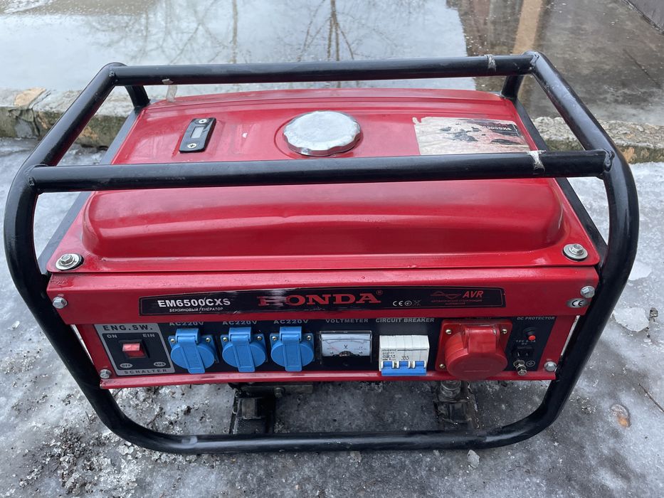 Продам генератор Honda