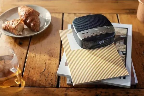 outlet radiobudzik radio dab+/fm lcd podwójny alarm philips tar3505