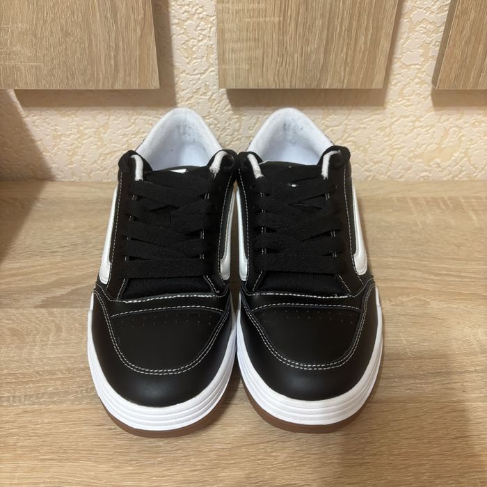 Кеди низькі Vans Hylane