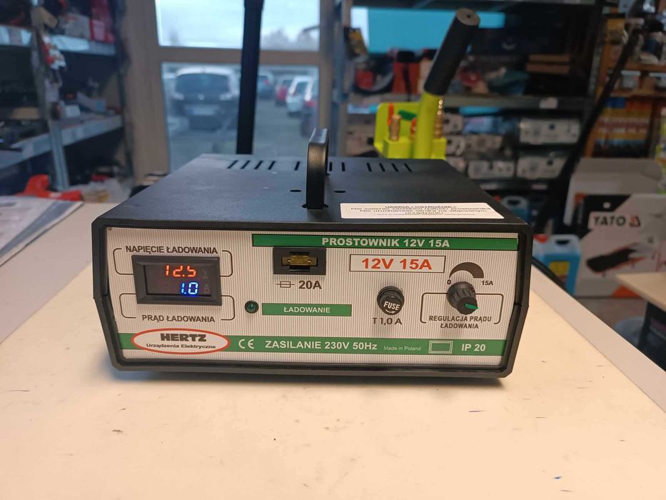 Prostownik Samochodowy HERTZ  12V 15A PRODUKT POLSKI SOLIDNY Ładowarka