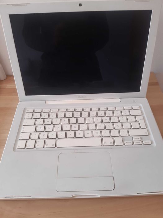 Macbook A1181 White (Ler descrição)