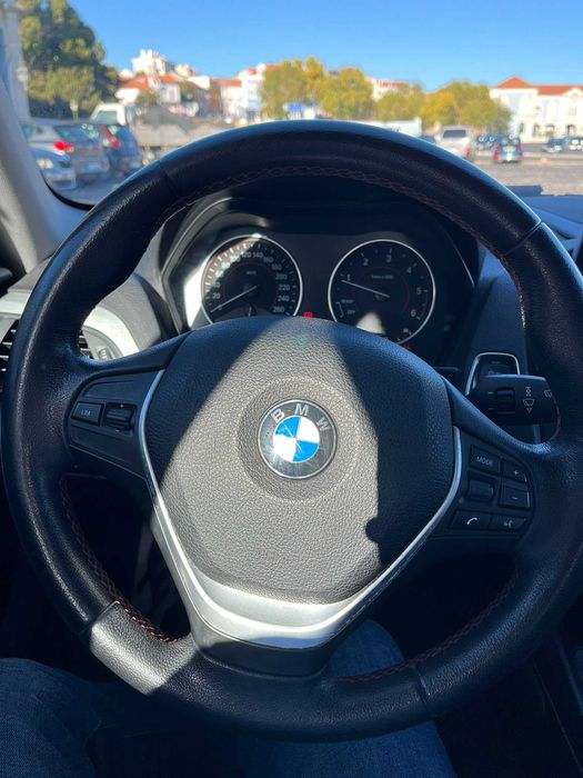 BMW 118D Versão SPORT com 143 cv de 2013
