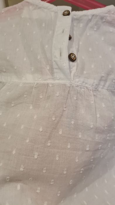 Blusa com folho no cabeção para menina de 7-8 Anos. ZY