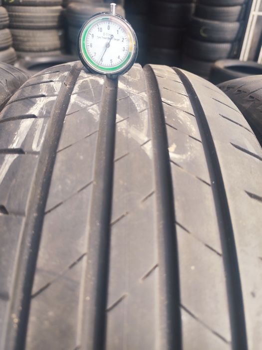 Opony letnie Bridgestone Turanza T005 235/50/19 103T Dot 2722 BDB stan