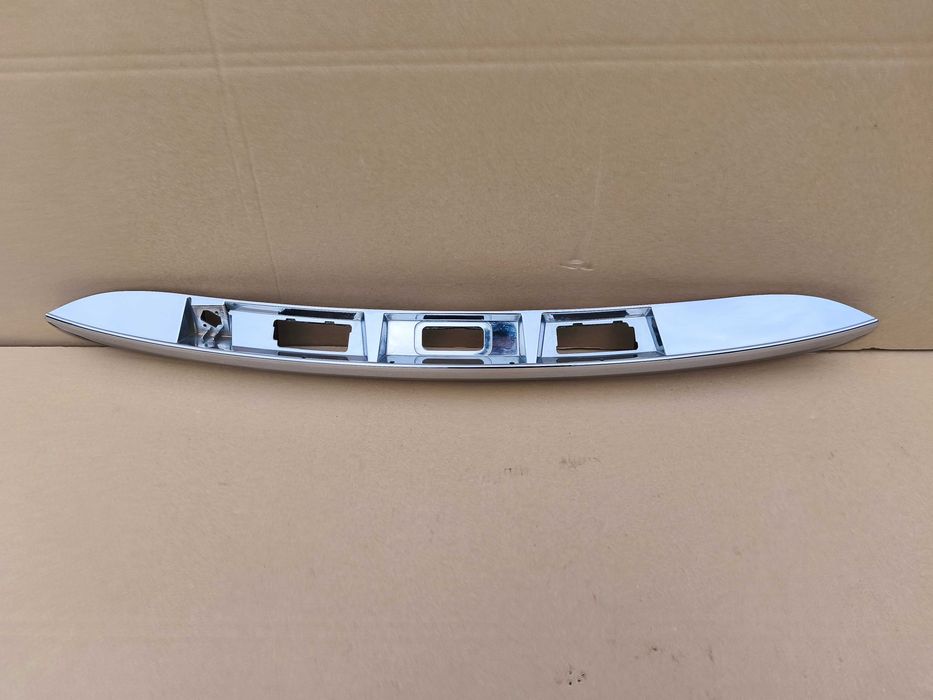 RENAULT SCENIC III 09- blenda klapy bagażnika chrom 848.10 95.23