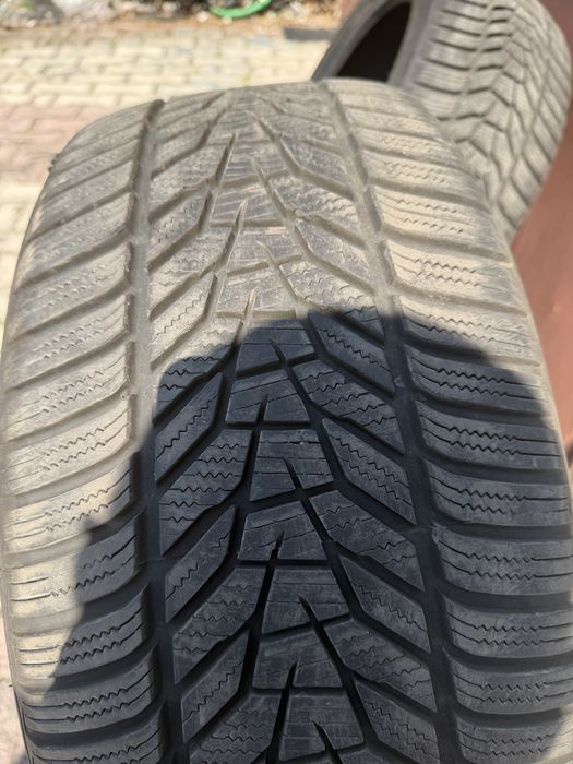 Opony zimowe hankook 245/40/18 2024r