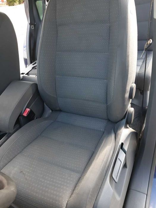 VW Touran 1T fotele komplet foteli 5 sztuk bardzo ładne