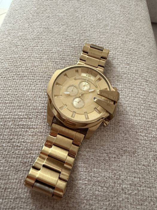 Relógio Diesel Dourado