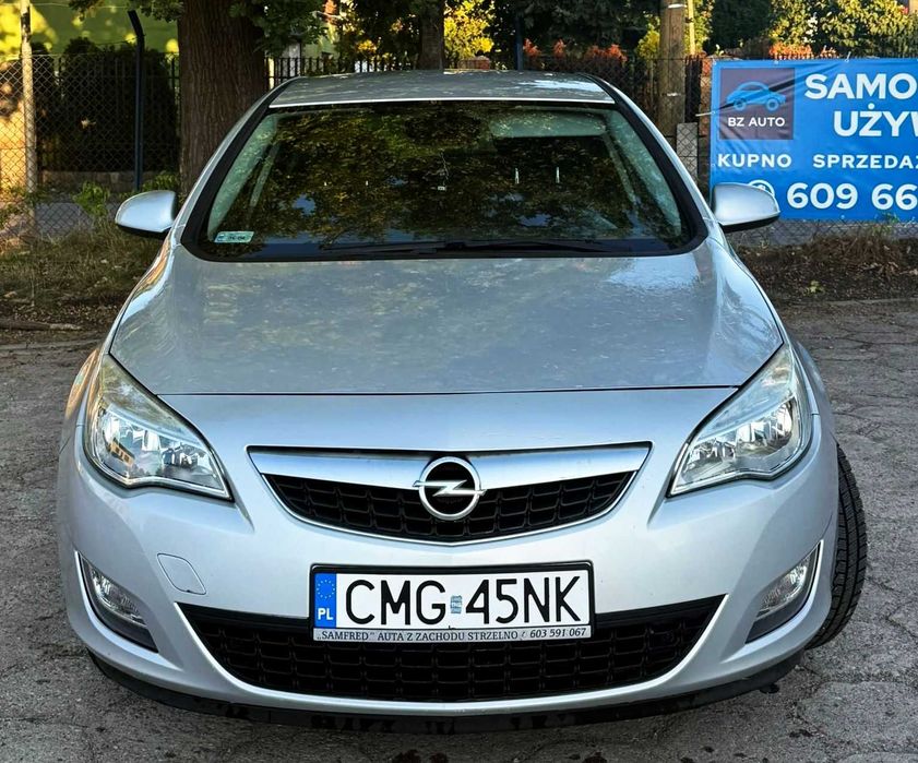 Astra J 2010 1.4 LPG do 2034 bez rdzy 1Właściciel 13 lat 100 % sprawna