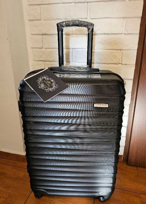 *NOWA* WALIZKA TURYSTYCZNA podróżna materiał ABS mocna wytrzymała