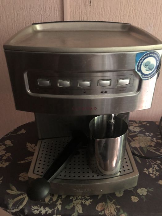 Продаєтьс кавомашина