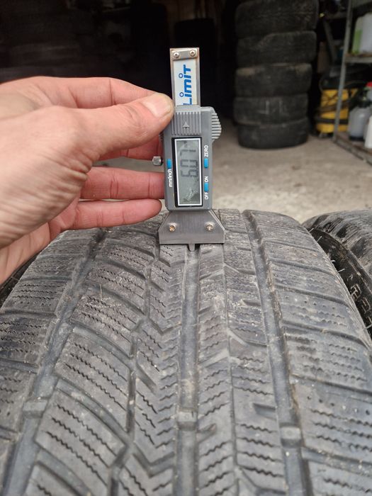 Шини зимові 225/40/R18 92V Cengeshan Montice CSC-901