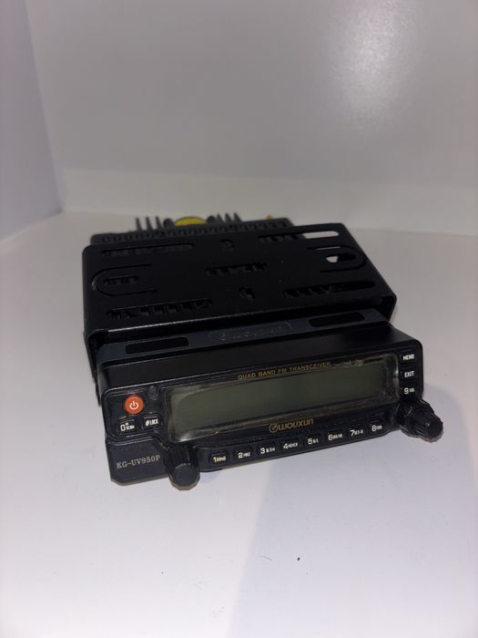 Wouxun KG-UV950P radiotelefon