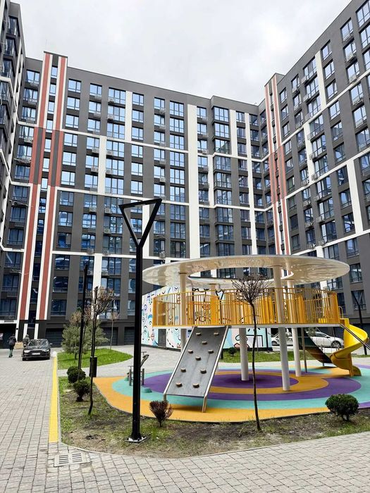 Стильна 1-кімнатна квартира з окремою спальнею в ЖК «Юван»