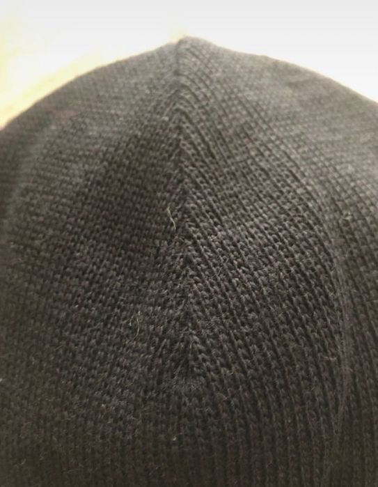 Gorro lacoste feminino