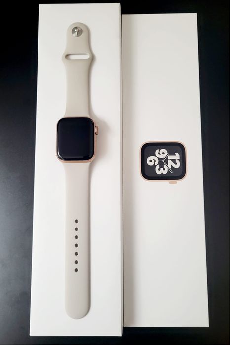 Smartwach SE 40MM w kolorze gold