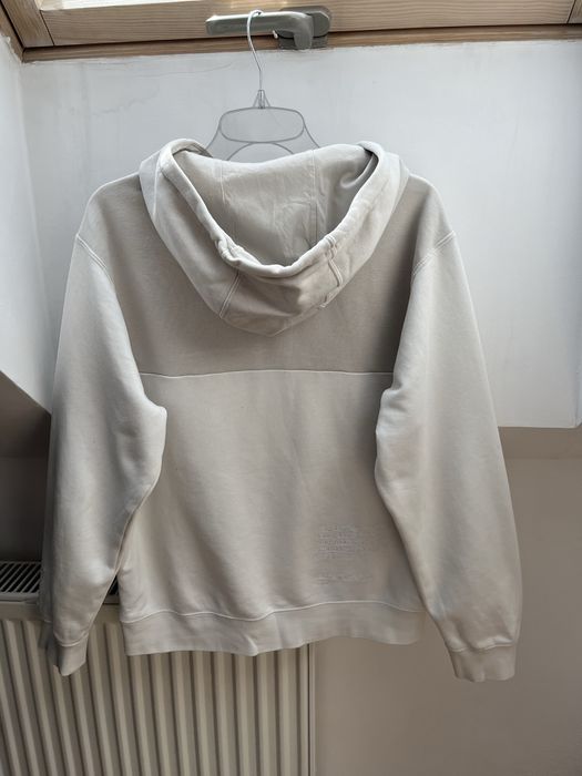 Kremowa bluza Nike Swoosh